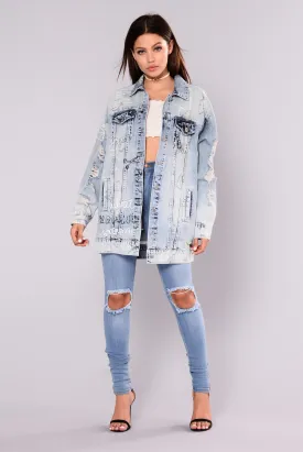 Avery Distressed Denim Jacket - Light Wash