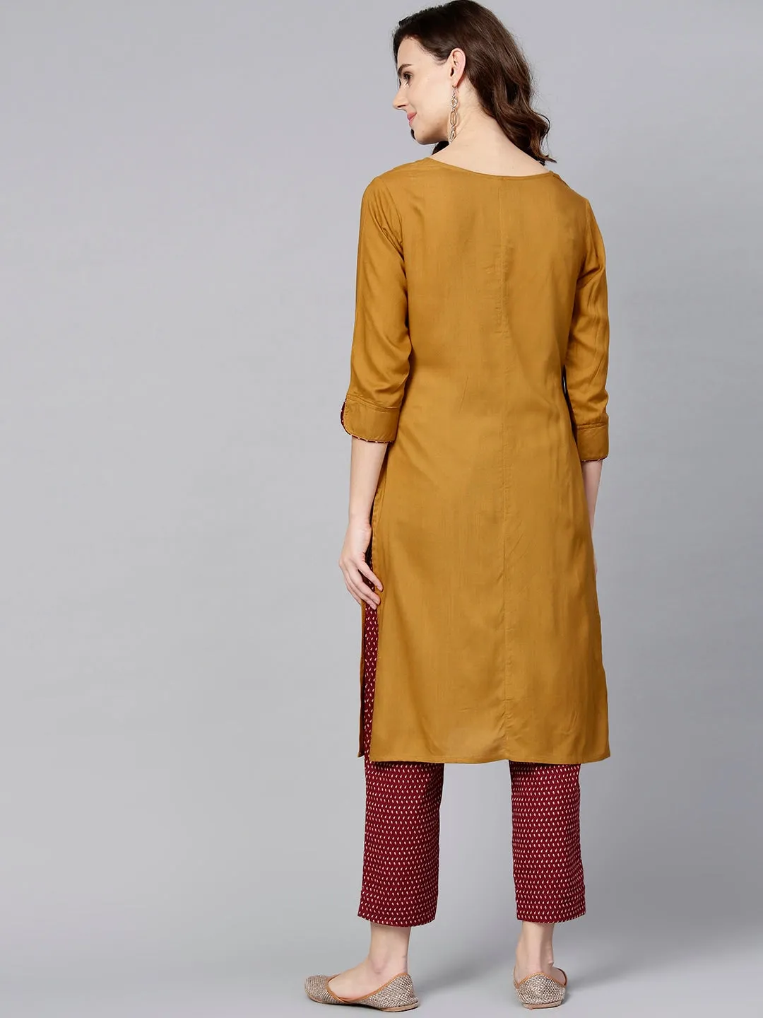 Women Mustard Brown & Maroon Solid Kurta Set