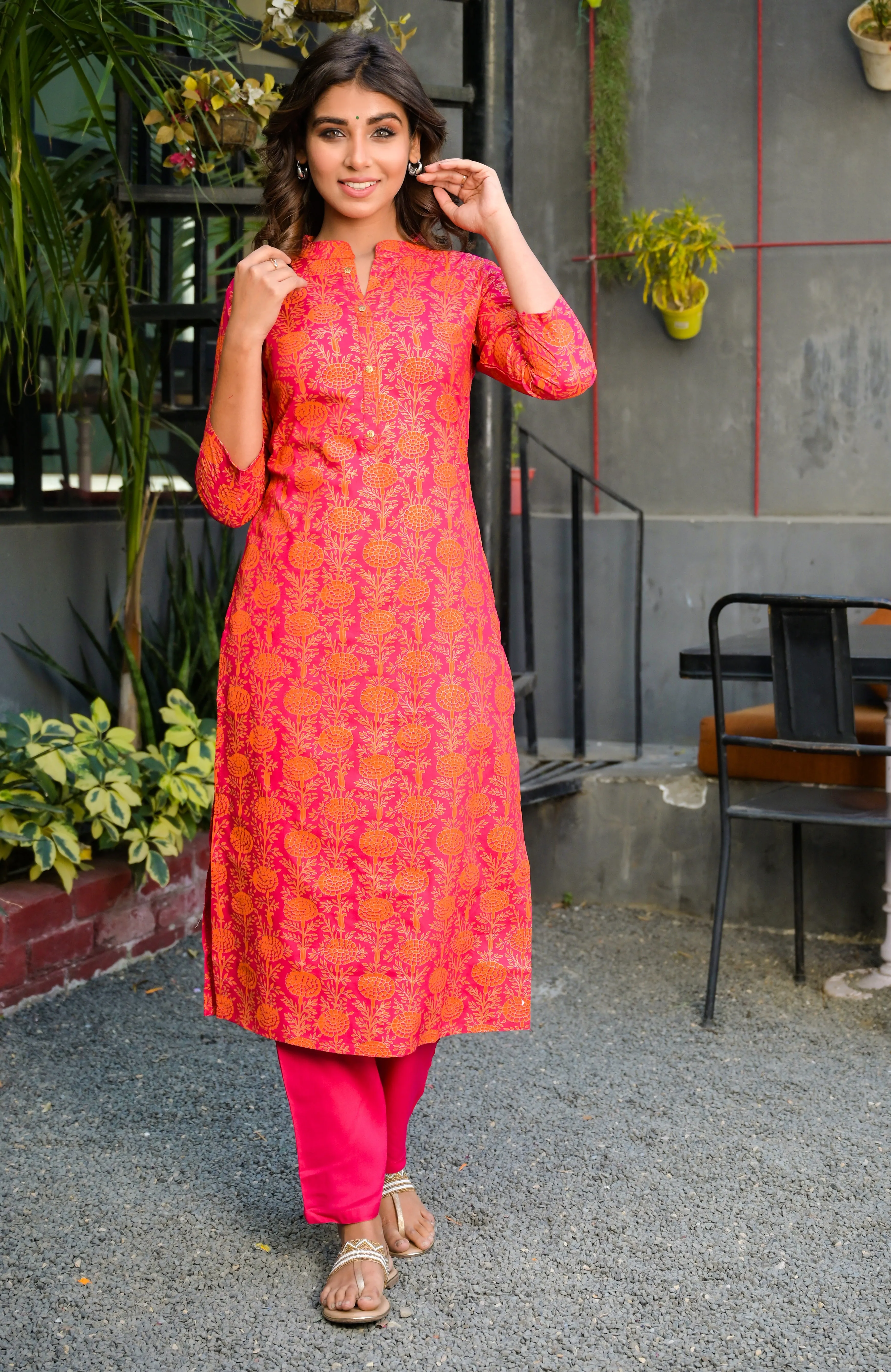 Women Prink And Orange Printed Kurta Set