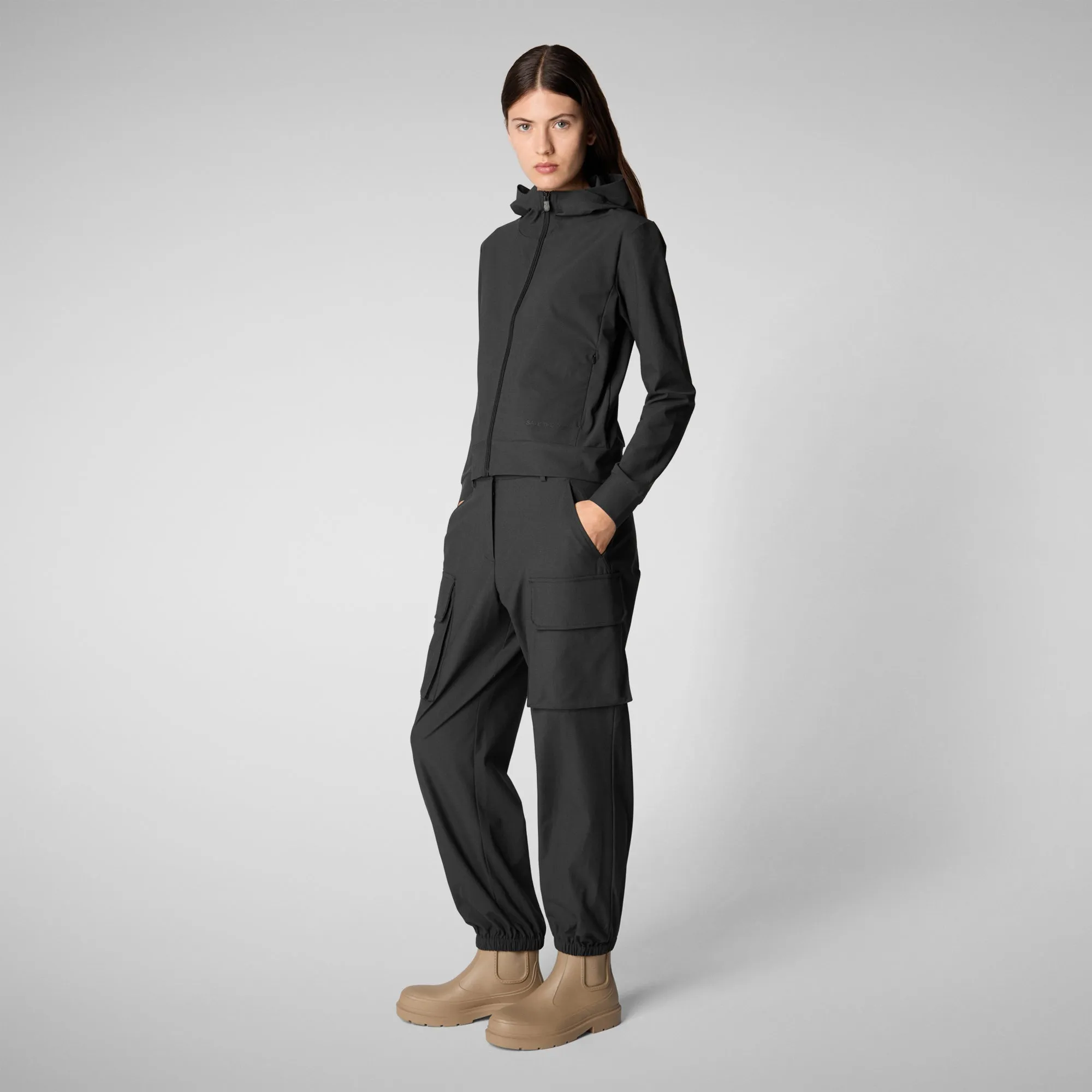 Women's cargo pants Gosy in black